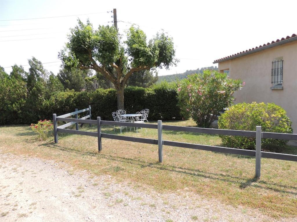 Le Gite De La Bade Villegailhenc Exterior photo