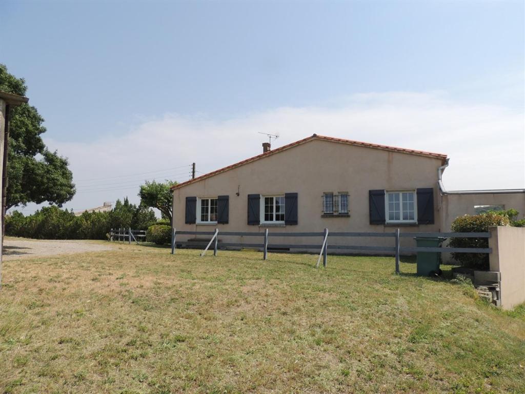 Le Gite De La Bade Villegailhenc Exterior photo